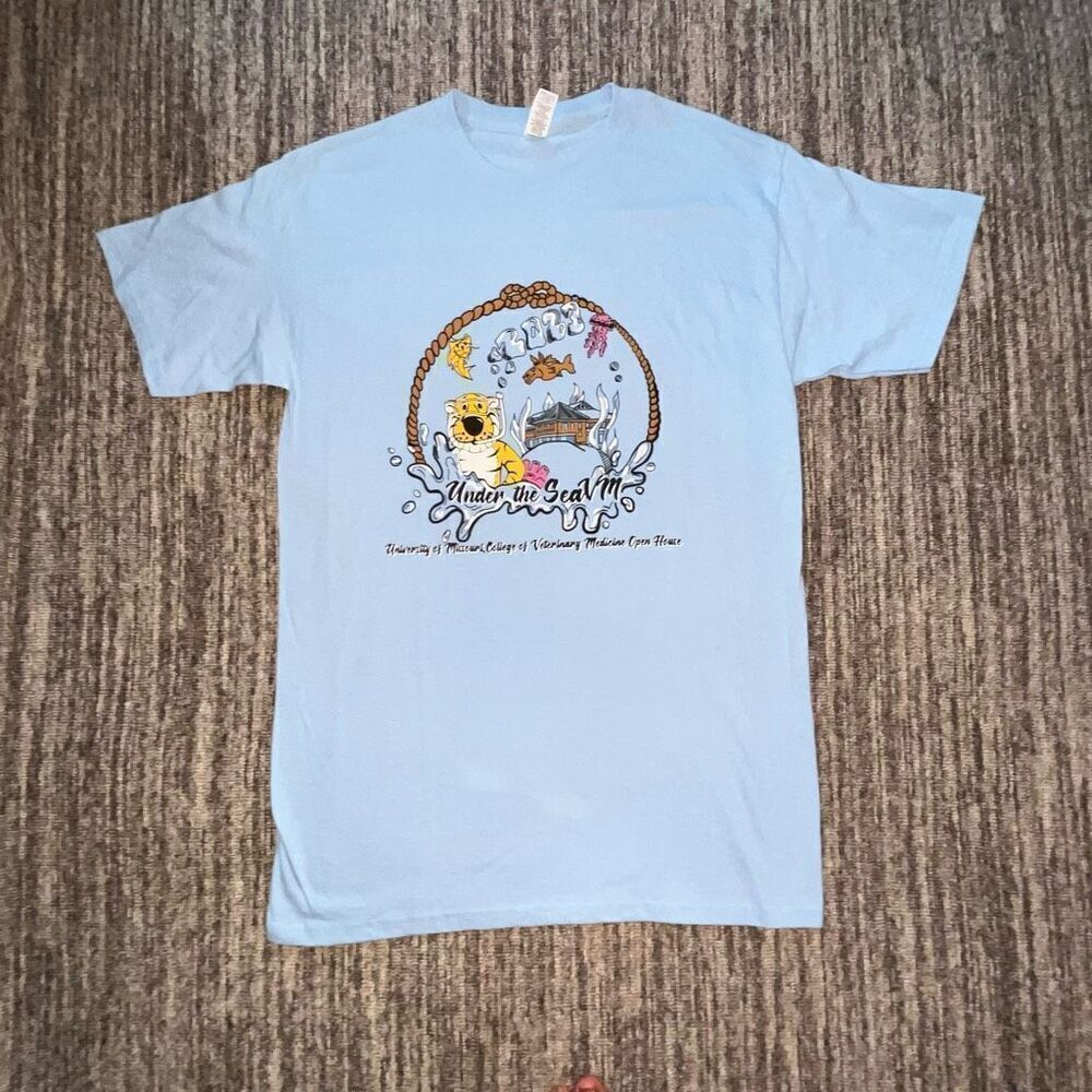 M&O Gold Mens Medium T-Shirt University of‎ Missouri Under the Sea Cotton Grunge